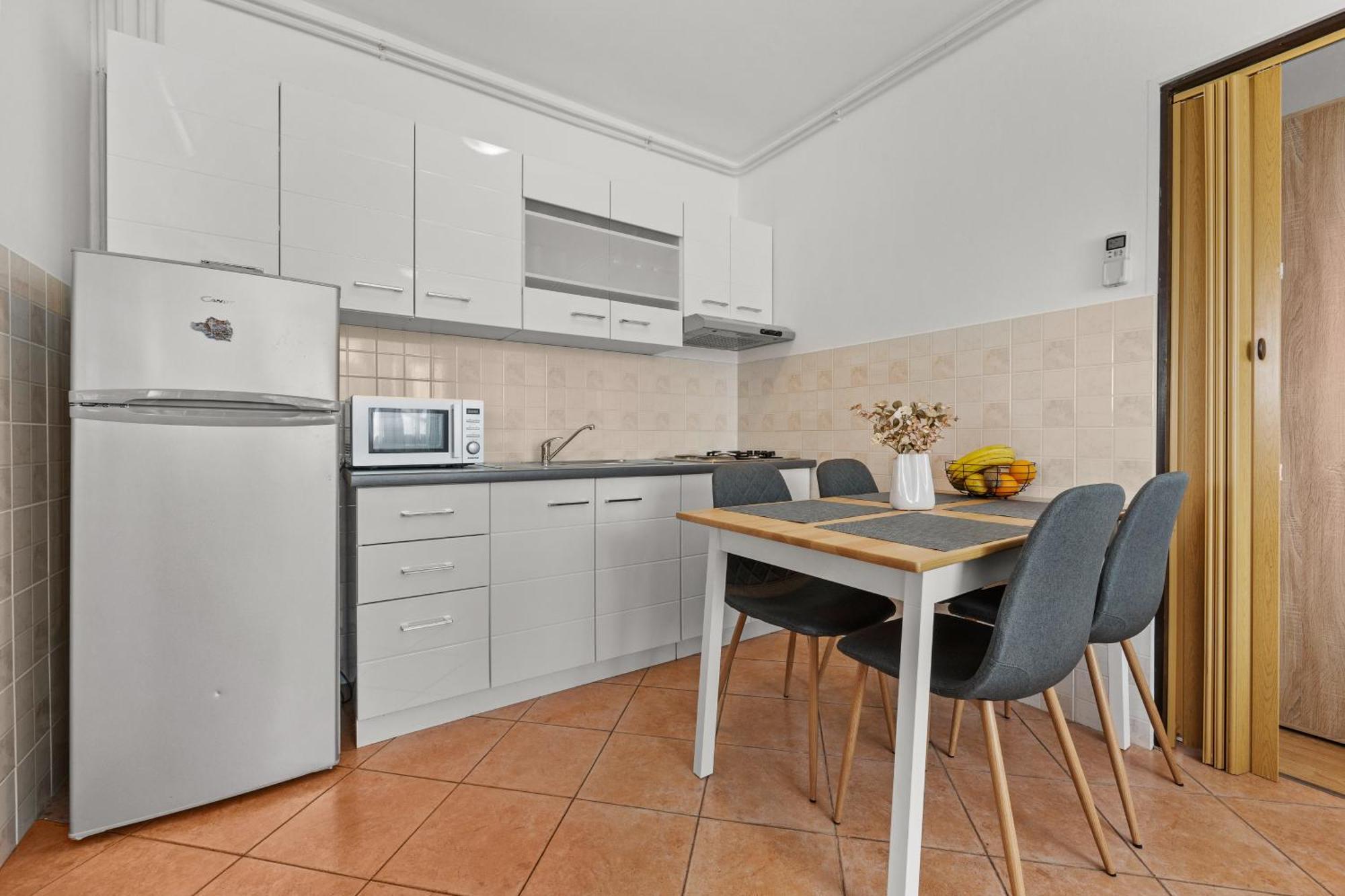 Apartment Danica Valtura Eksteriør billede